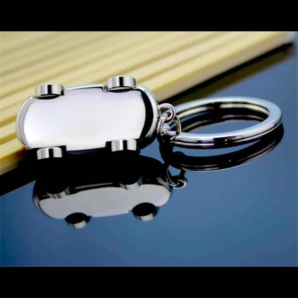Car ๐ Keychain - Picture 5 of 7